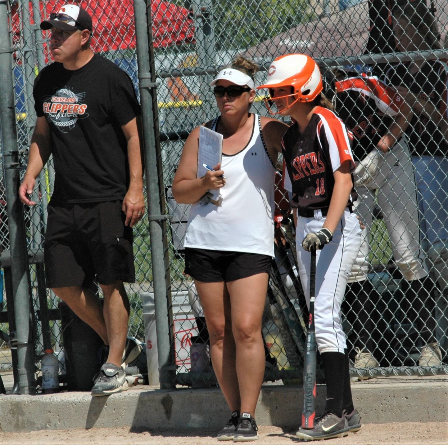 SB Coaches and McCabe.JPG